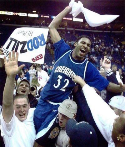 Creighton player celebrates with fans in 1991