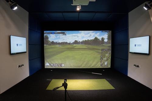 A golf simulator