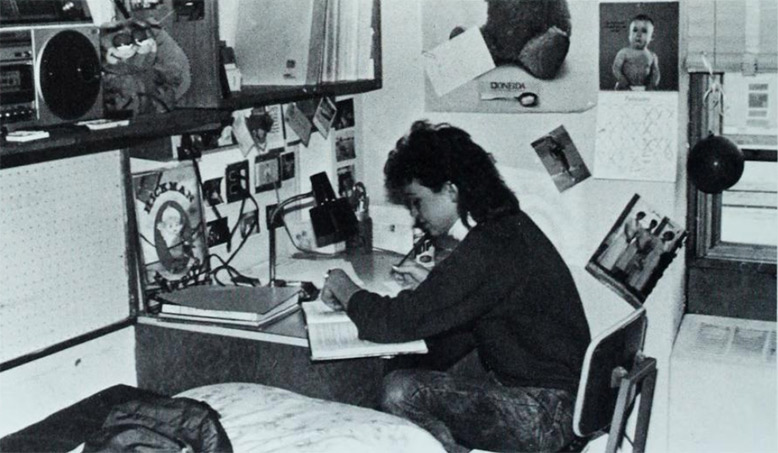 A student studies in Gallagher Hall.