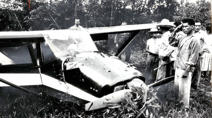 One of the wrecked planes shortly after the crash landing.