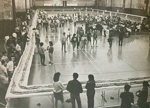 Students make an 1,100-foot-long sandwich in the KFC gym in 1988.