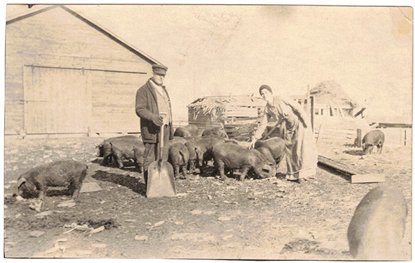 Hirsch parents on farm