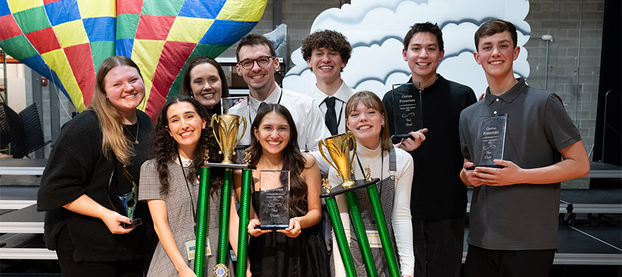 Kiley Melean, BFA&rsquo;23 group photo