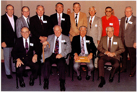 1942 team gathers 50 years later.