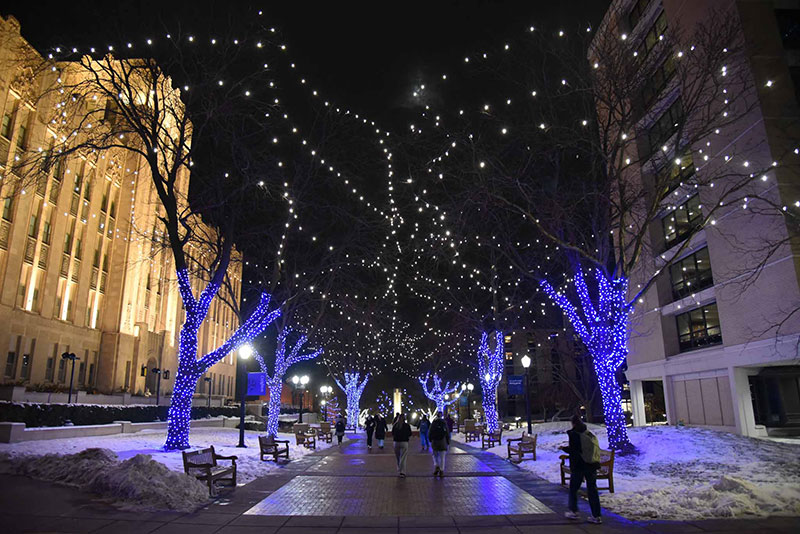 Christmas at Creighton mall looking east