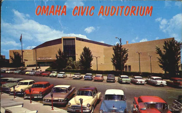 Postcard of the Omaha Civic.