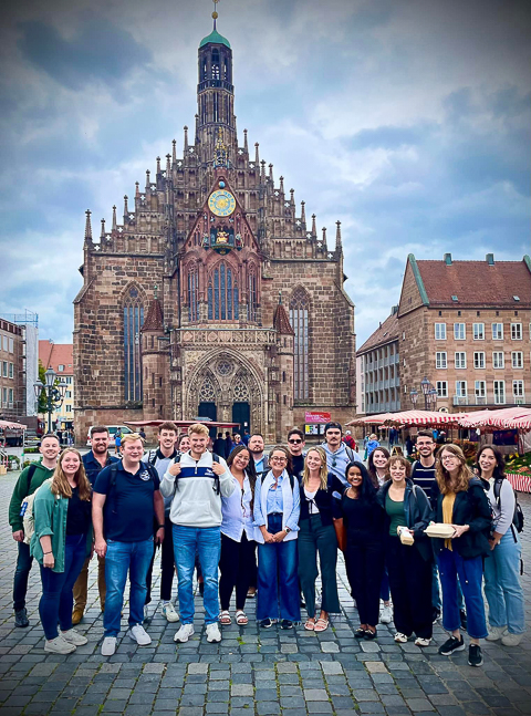 An N2H delegation in front of the Frauenkirche church in Nuremberg, Germany.