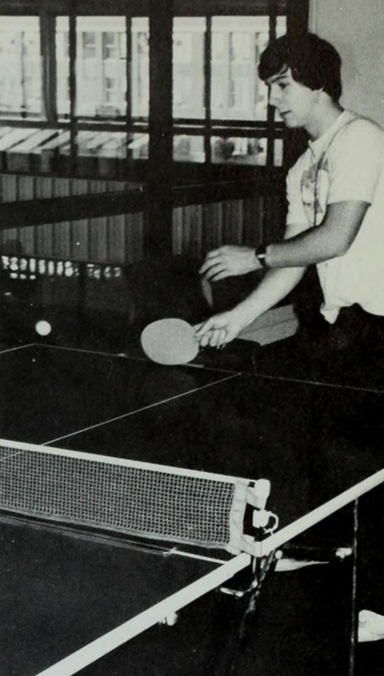 table tennis right
