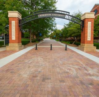 Entrance to the Mall